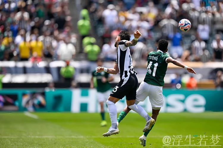 众星云集!世俱杯“死亡陷阱”:6大豪门争锋,梅西陷入强敌环伺之地 众星云集!世俱杯“死亡陷阱”:6大豪门争锋,梅西陷入强敌环伺之地