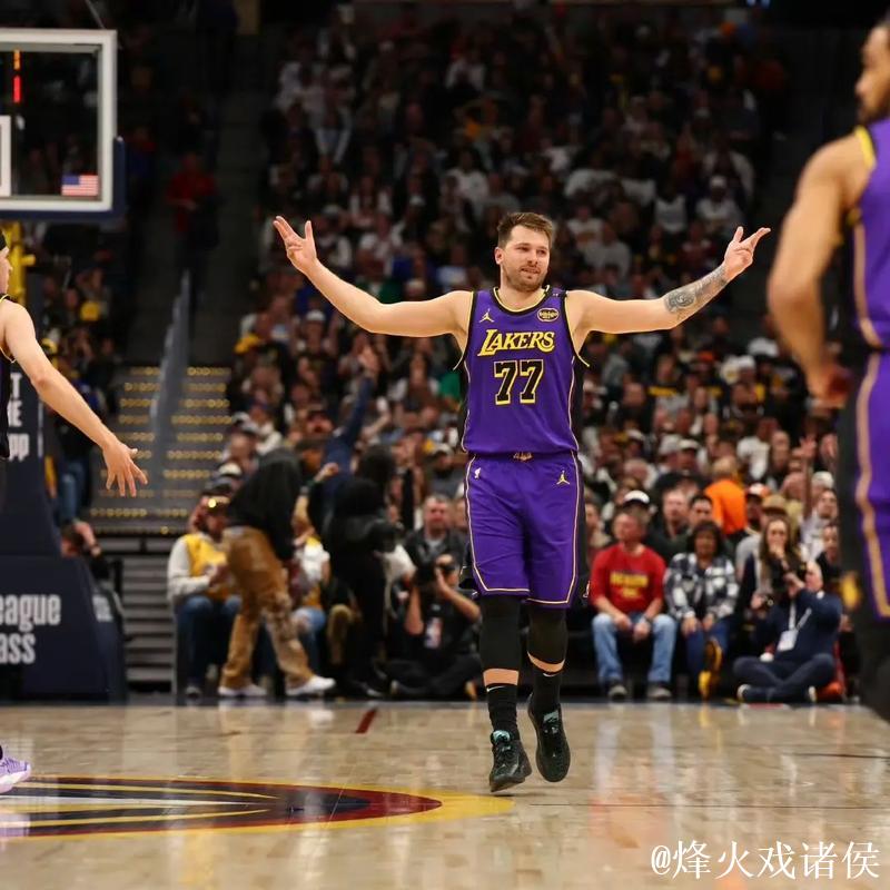 湖人115-107逆转掘金 东契奇38+13+10詹姆斯准三双